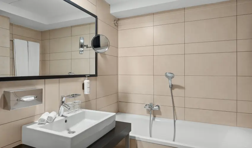 Park Inn by Radisson S�rv�r Resort & Spa S�rv�r - Ny�rz�r� �r�let!                                                                                                                                                                                                                                     