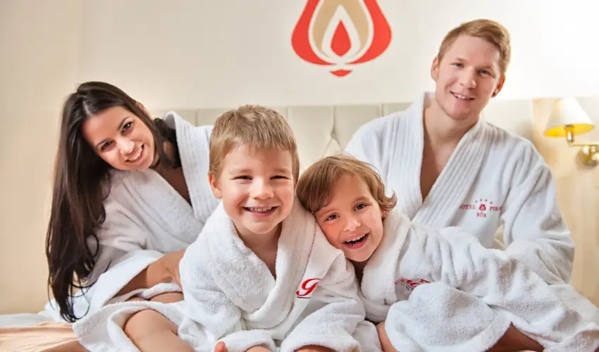 Hotel Piroska B�k, B�kf�rd� - Augusztus 20.