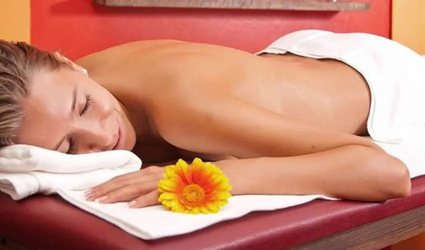 Hotel Piroska B�k, B�kf�rd� - Augusztus 20.