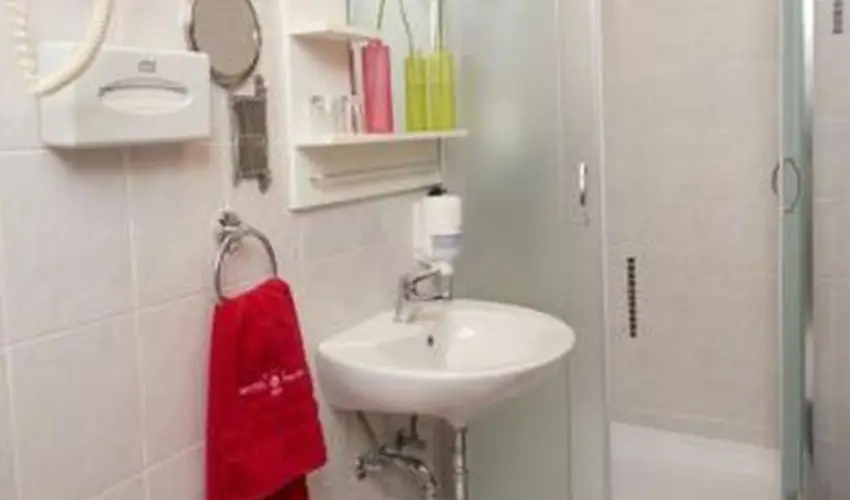 Hotel Piroska B�k, B�kf�rd� - Augusztus 20.