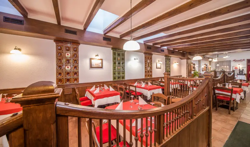 Hotel Piroska B�k, B�kf�rd� - Augusztus 20.