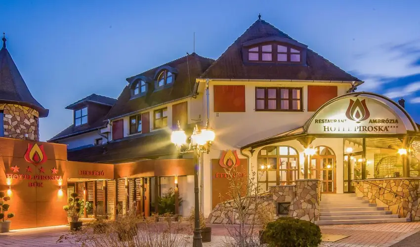 Hotel Piroska B�k, B�kf�rd� - Augusztus 20.