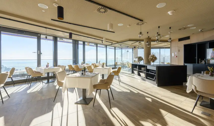 Hotel Princeps S�toralja�jhely - Augusztus 20.