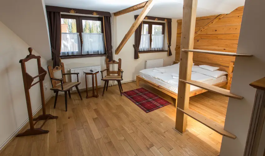 Rvsz Hotel, tterem & Rosa Spa Gyr - Augusztus 20.