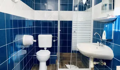 Rvsz Hotel, tterem & Rosa Spa Gyr