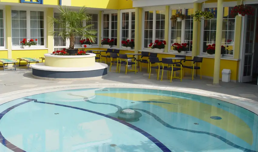 Hotel Rudolf Hajd�szoboszl� - Augusztus 20. - teljes el�refizet�ssel