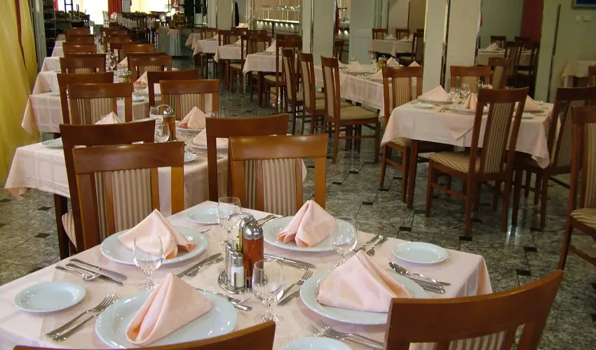 Silver Hotel Hajdszoboszl - Augusztus 20. (min. 3 j)