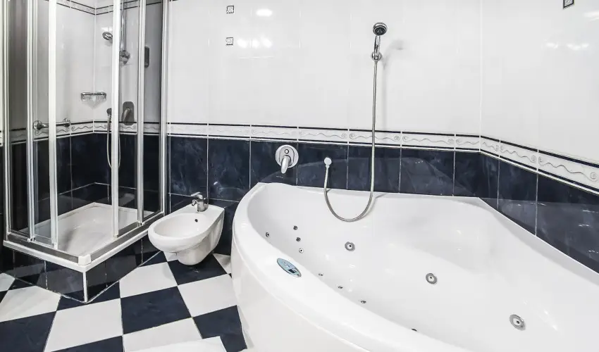 Silver Hotel Hajdszoboszl - Augusztus 20. (min. 3 j)