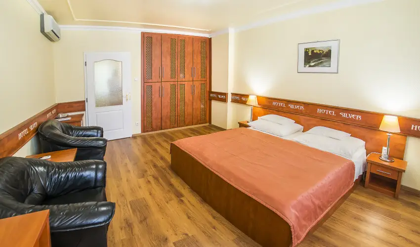 Silver Hotel Hajdszoboszl - Augusztus 20. (min. 3 j)