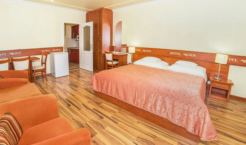 Silver Hotel Hajdszoboszl - Augusztus 20. (min. 3 j)