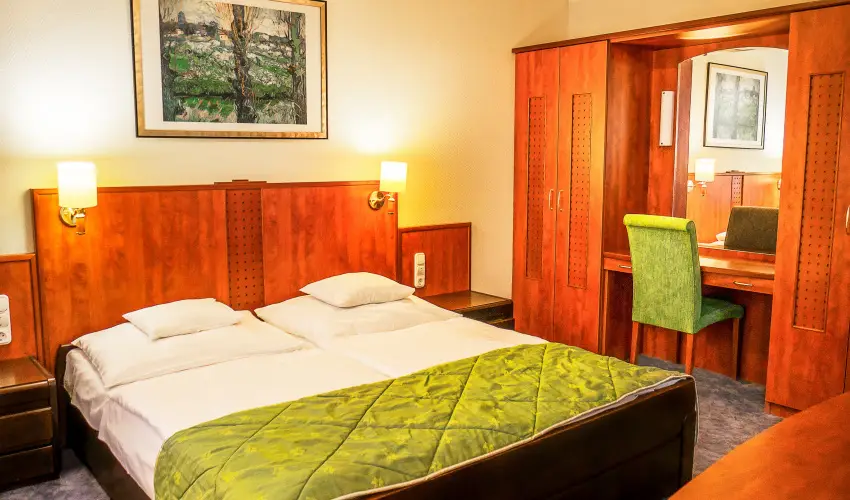 Silver Hotel Hajdszoboszl - Augusztus 20. (min. 3 j)