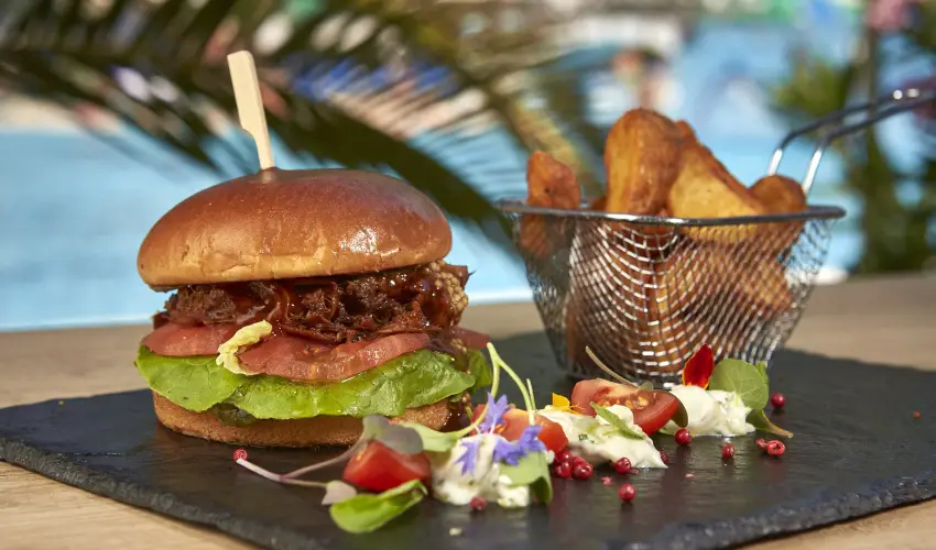 Silver Hotel Hajdszoboszl - Augusztus 20. (min. 3 j)