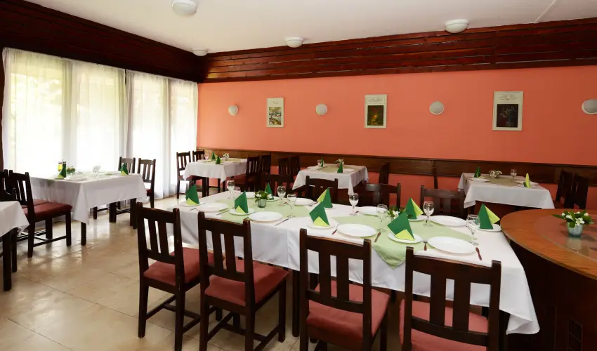 Hotel Solar Nagyat�d - Augusztus 20.