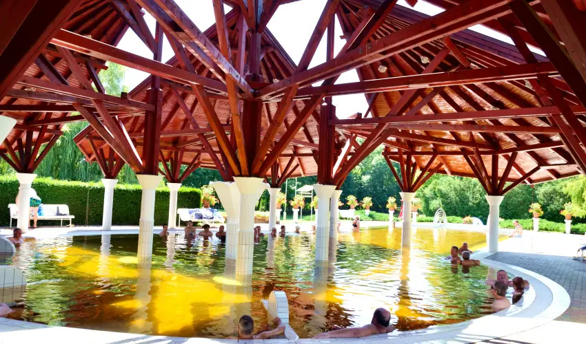 Hotel Solar Nagyat�d - Augusztus 20.