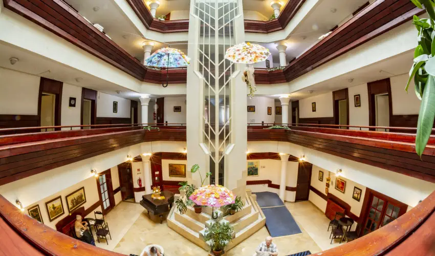 Hotel Solar Nagyat�d - Augusztus 20.