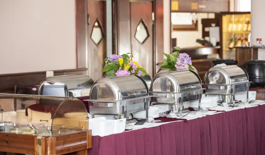 Hotel Solar Nagyat�d - Augusztus 20.