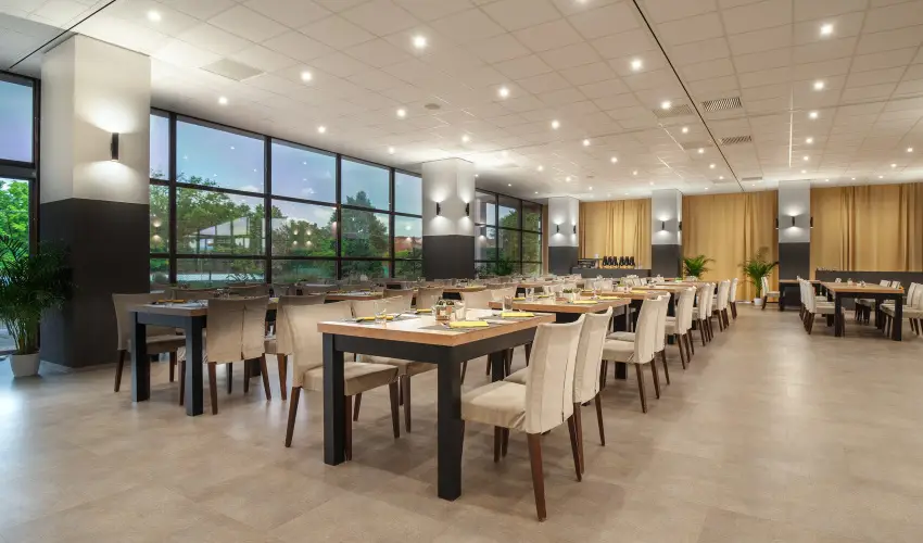 Sopron Hotel Sopron - Augusztus 20.