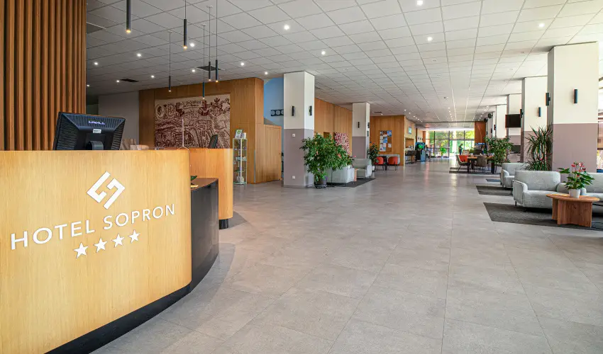 Sopron Hotel Sopron - Augusztus 20.