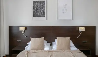 Hotel St�ci� Wellness & Konferencia Vecs�s