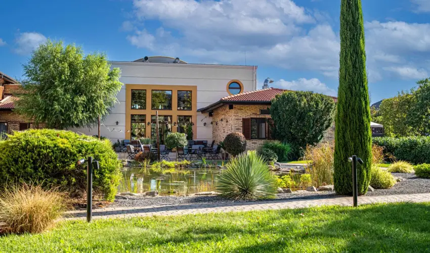 Hotel St�ci� Wellness & Konferencia Vecs�s - Augusztus 20. (min. 2 �j)