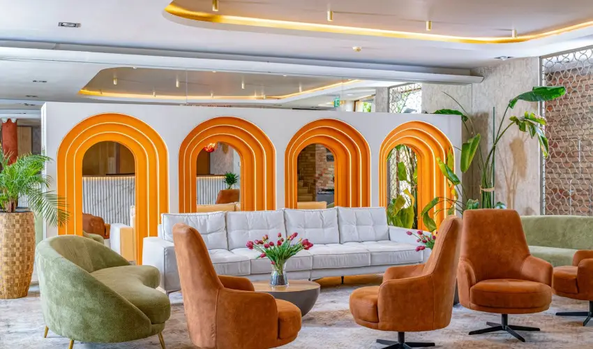 Hotel St�ci� Wellness & Konferencia Vecs�s - Augusztus 20. (min. 2 �j)