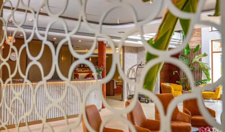 Hotel St�ci� Wellness & Konferencia Vecs�s - Augusztus 20. (min. 2 �j)