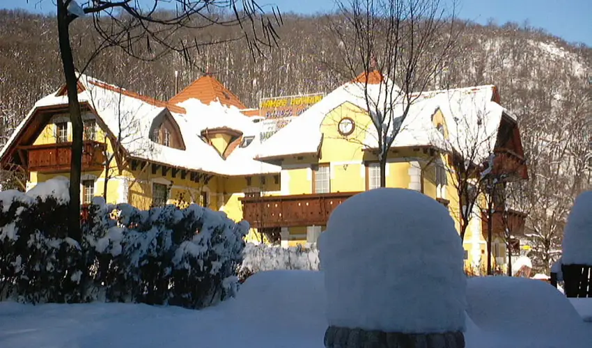 Hotel Szeleta Lillafred - Augusztus 20. (min. 2 j)