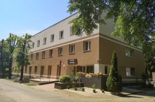 Hotel Touring - Augusztus 20. 