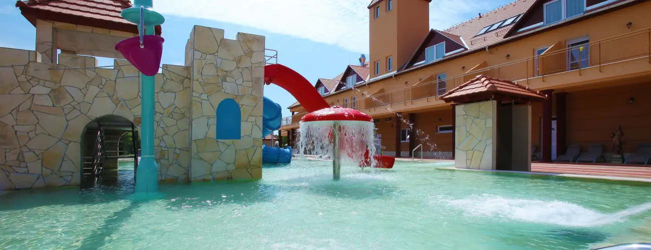 Terml Hotel Vesta Tpiszecs - Augusztus 20. (min. 2 j)