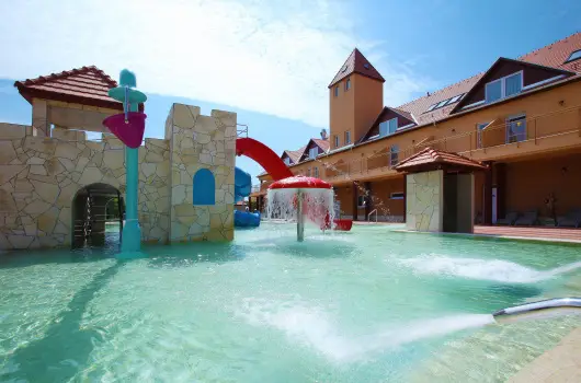 Terml Hotel Vesta - Augusztus 20. (min. 2 j)