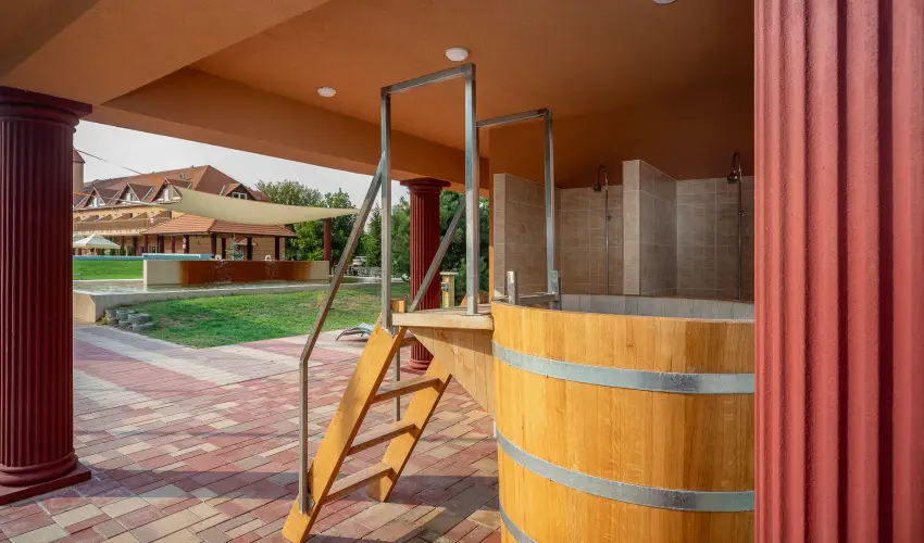 Term�l Hotel Vesta T�pi�szecs� - Augusztus 20. (min. 2 �j)