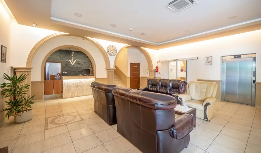 Term�l Hotel Vesta T�pi�szecs� - Augusztus 20. (min. 2 �j)