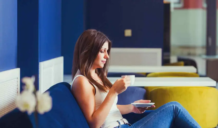 Hotel Vikt�ria S�rv�r - Augusztus 20. (min. 2 �j)