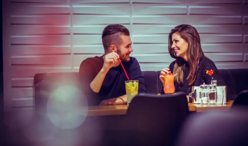 Hotel Vikt�ria S�rv�r - Augusztus 20. (min. 2 �j)