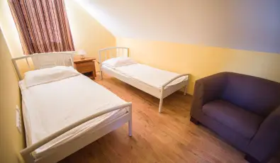 Hotel Vikt�ria S�rv�r