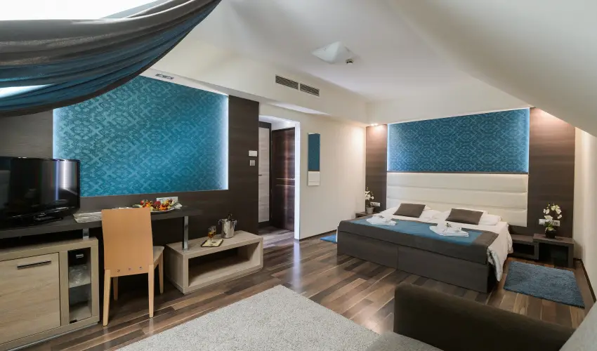 Hotel Villa V�lgy Eger - Augusztus 20. (min. 3 �j)