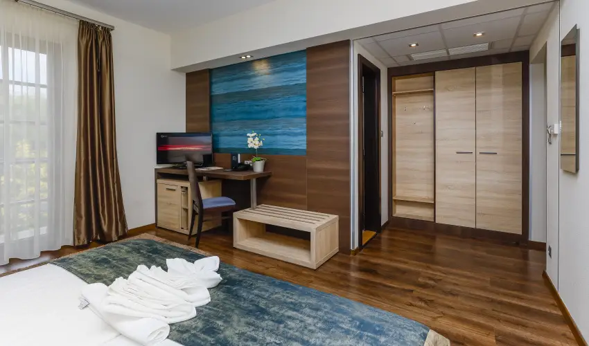 Hotel Villa V�lgy Eger - Augusztus 20. (min. 3 �j)