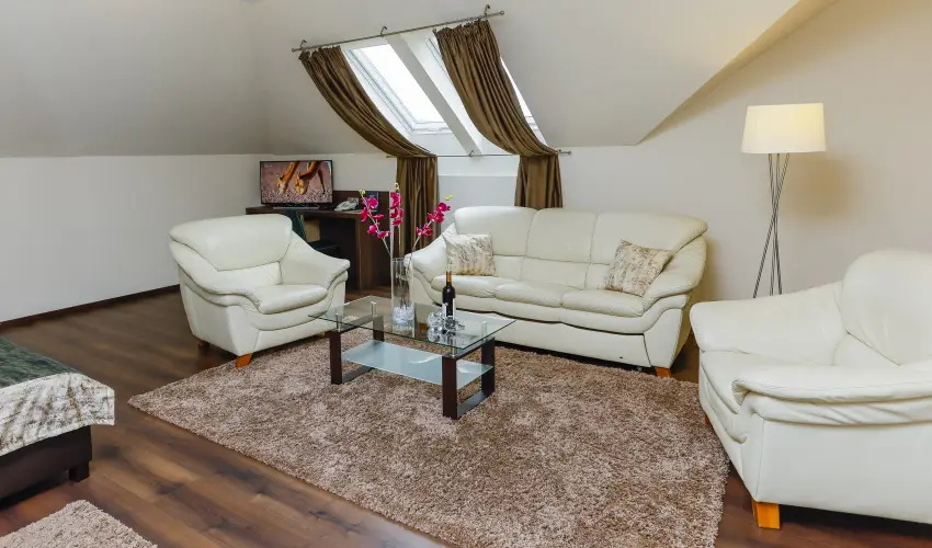 Hotel Villa V�lgy Eger - Augusztus 20. (min. 3 �j)