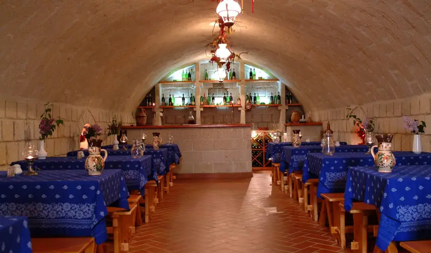 Hotel Villa V�lgy Eger - Augusztus 20. (min. 3 �j)