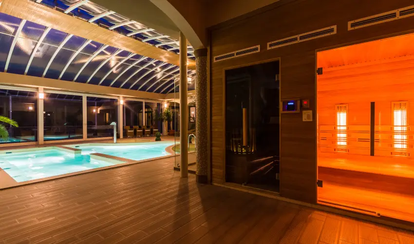 Hotel Vinum Wellness �s Konferencia Hotel Kisk�r�s - Augusztus 20.