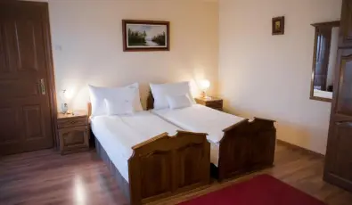 Hotel Vinum Wellness �s Konferencia Hotel Kisk�r�s