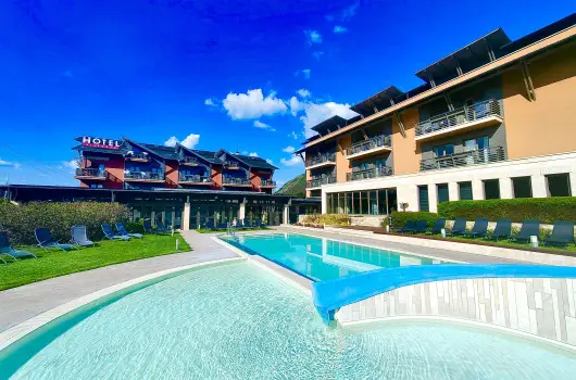 Hotel Visegr�d - Augusztus 20.