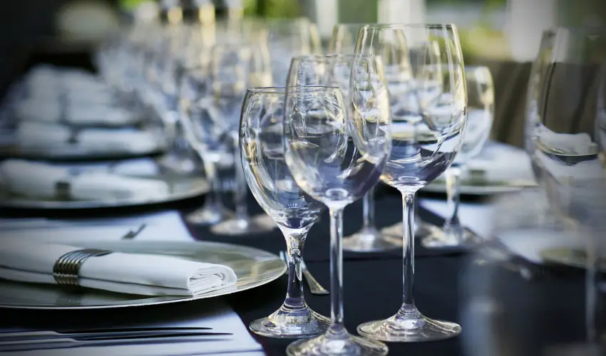 Hotel Xavin Hark�ny - Augusztus 20.