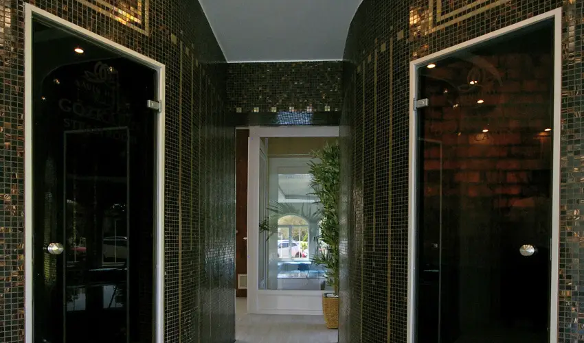 Hotel Xavin Hark�ny - Augusztus 20.