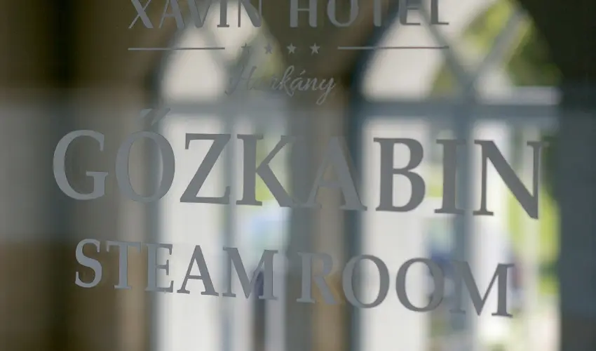 Hotel Xavin Hark�ny - Augusztus 20.