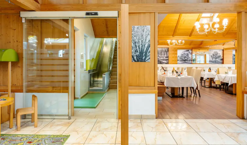 Hotel Xylophon Lutzmannsburg - Augusztus 20. (min. 2 j)