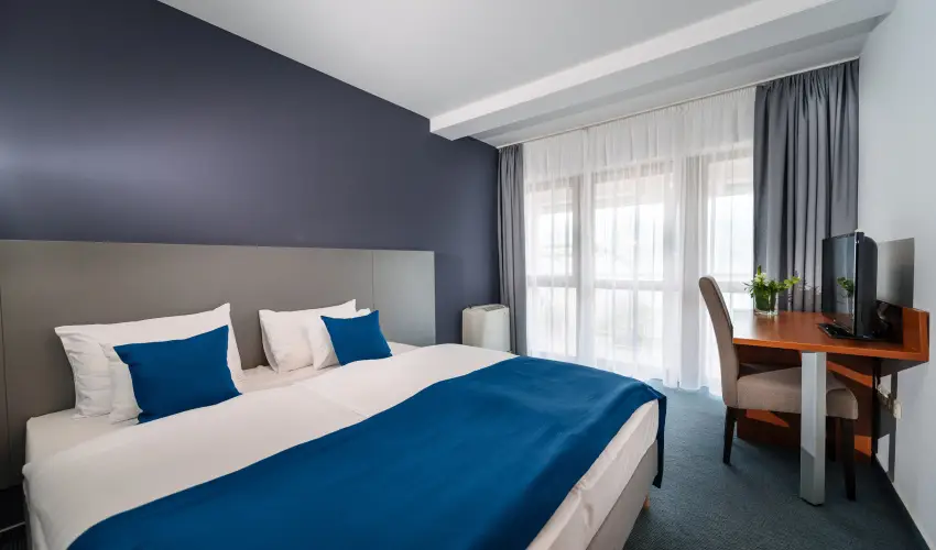 Hotel Yacht Wellness & Business Si�fok - Augusztus 20. (min. 3 �j)