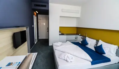 Hotel Yacht Wellness & Business Si�fok