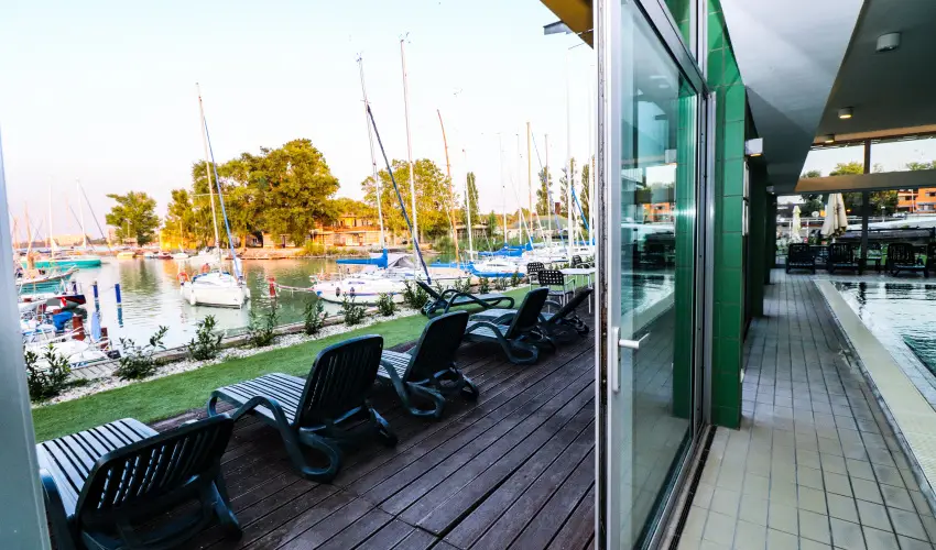 Hotel Yacht Wellness & Business Si�fok - Augusztus 20. (min. 3 �j)