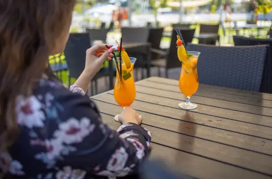 Hotel Yacht Wellness & Business - Augusztus 20. (min. 3 �j)